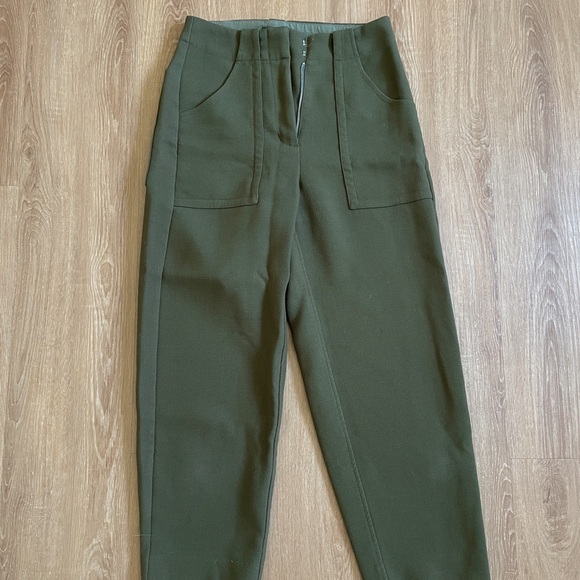 Frank and Oak The Utility Alice Straight Pant in Dark Olive - Picture 4 of 5